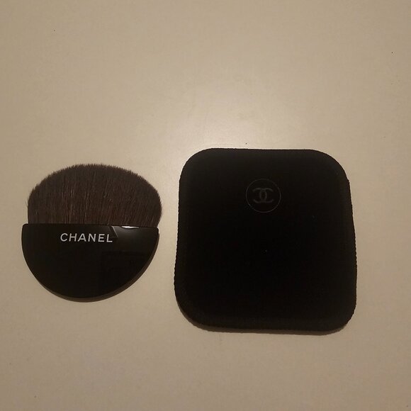 Brand New Chanel Limited Edition Illuminating Powder - Picture 5 of 5